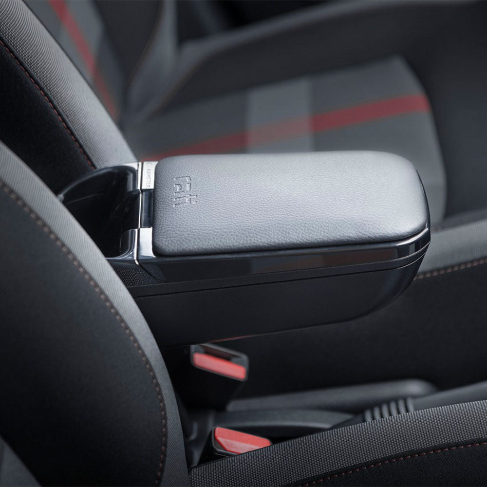 Fekete, bőr Armster könyöklő 2020-tól gyártott Toyota Yaris modellekhez.