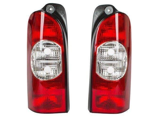 Nissan Interstar hátsó lámpa szett jobb és bal